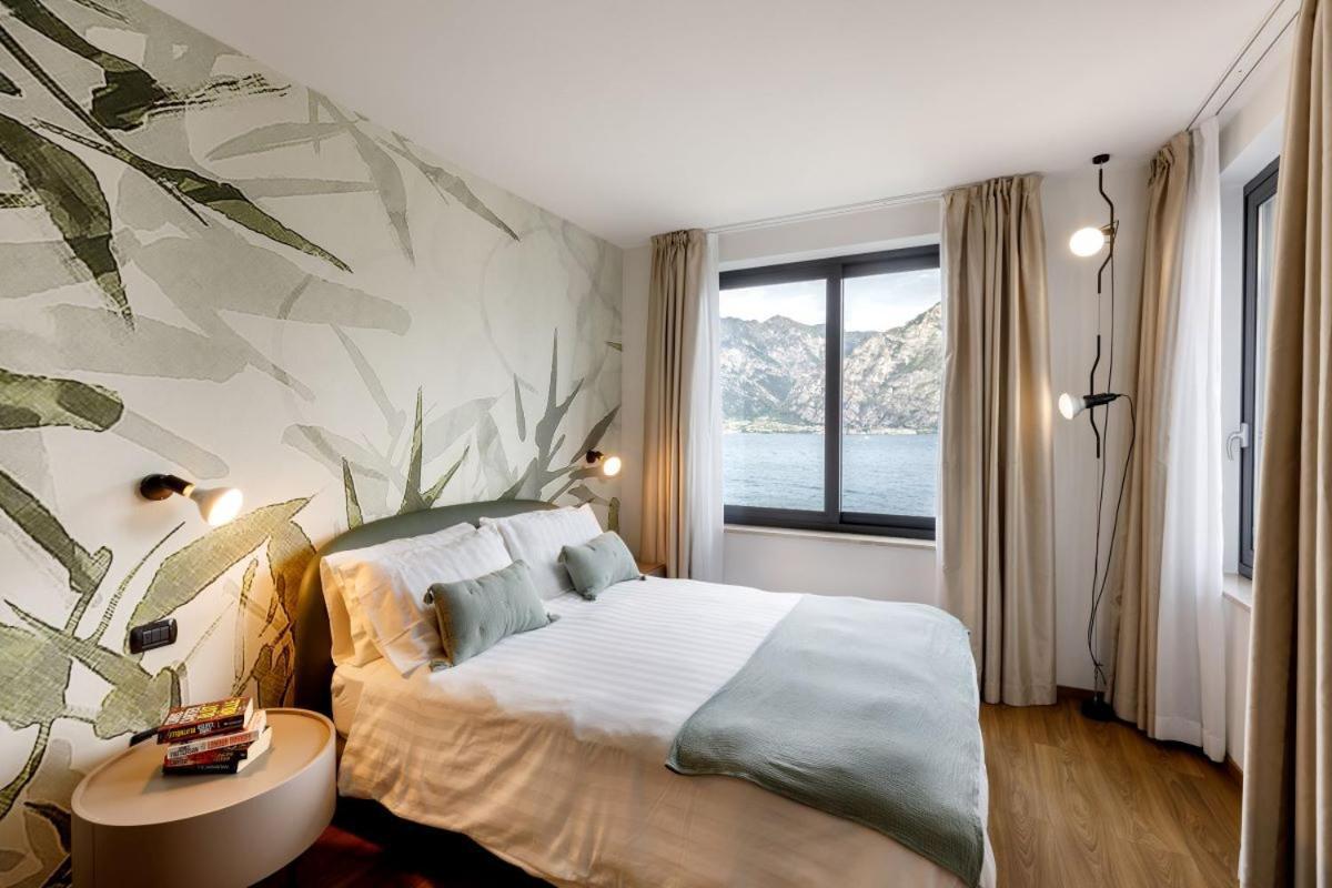 Piccolo Hotel มัลเชซิเน ภายนอก รูปภาพ